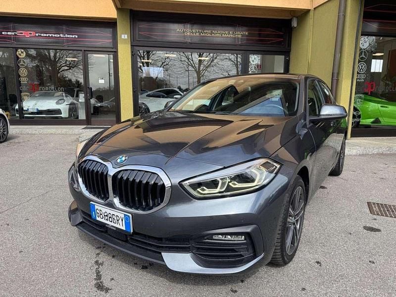 Usata BMW 116 Advantage 116 CV (85 kW) 2020 Grigio scuro Utilitaria