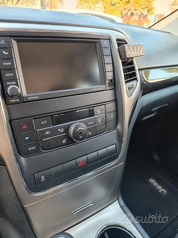 Usata Jeep Grand Cherokee 190 CV (139 kW) 2012 Marrone SUV