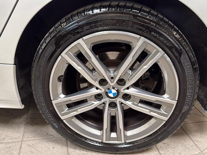 Usata BMW 118 Shadowline 150 CV (110 kW) 2024 Utilitaria