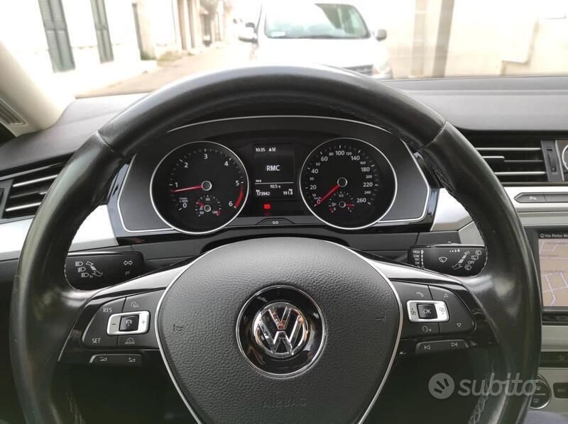 Usata VW Passat 150 CV (110 kW) 2016 Marrone Station wagon