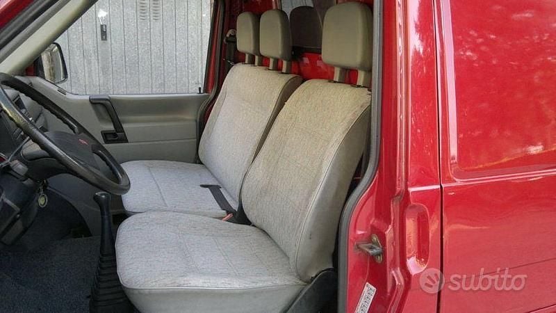 Usata VW T4 75 CV (55 kW) 1990 Rosso Furgone