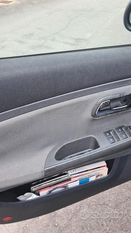 Usata Seat Ibiza 75 CV (55 kW) 2002 Blu/azzurro Utilitaria