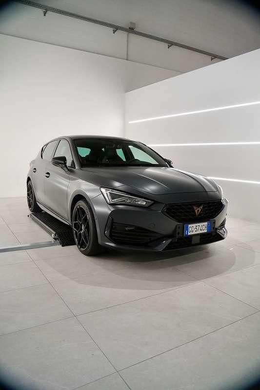 Usata Cupra Leon VZ2 150 CV (110 kW) 2021 Berlina