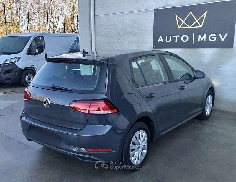 Usata VW Golf VII Trendline 86 CV (63 kW) 2018 Grigio Berlina