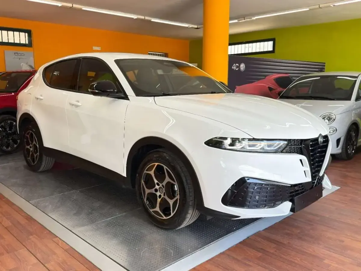 Nuova Alfa Romeo Tonale 131 CV (96 kW) 2026 Bianco SUV