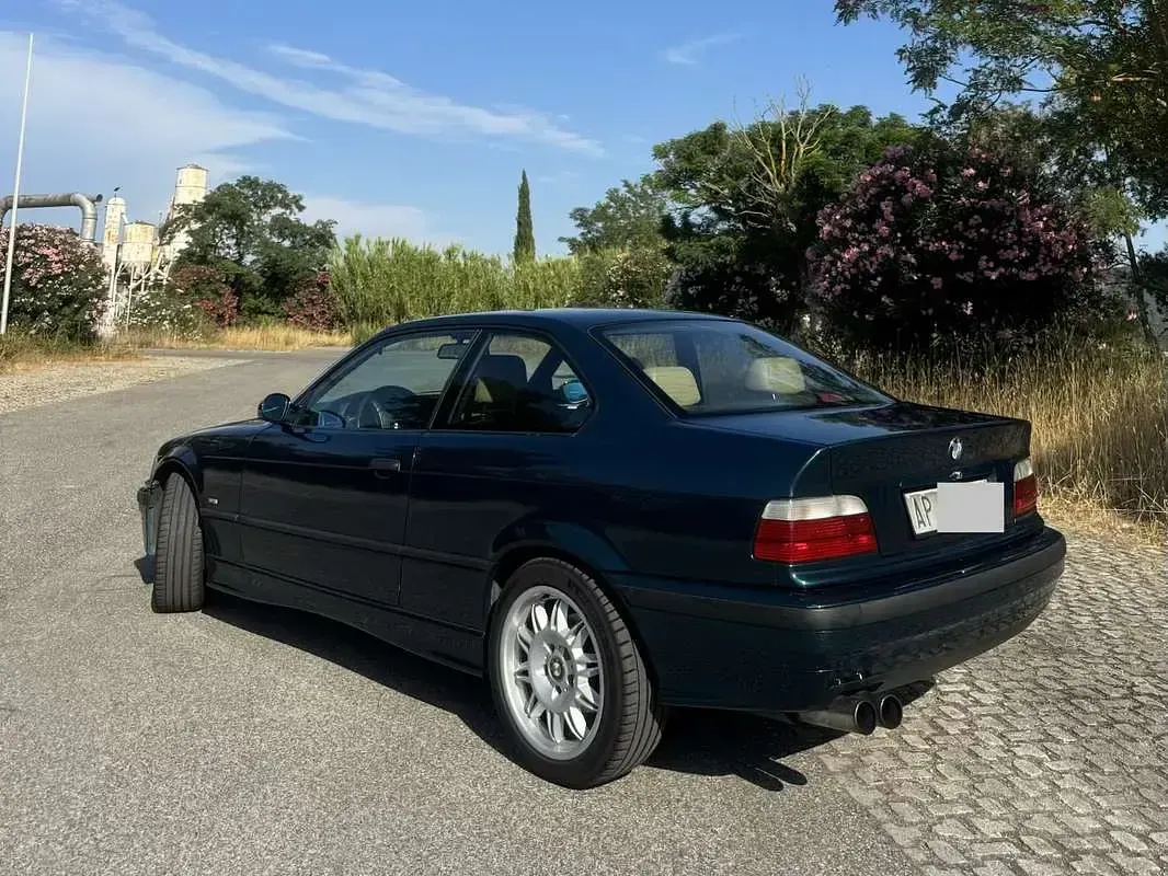 Usata BMW 320 M Sport 150 CV (110 kW) 1997 Verde Coupé