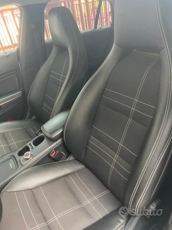 Usata Mercedes CLA200 136 CV (100 kW) 2016 Grigio Station wagon