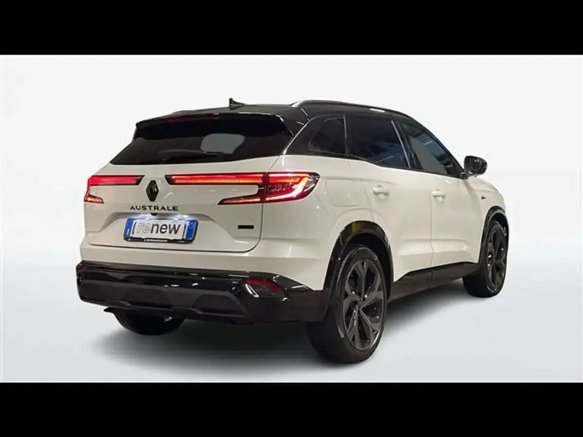 Usata Renault Austral Techno 131 CV (96 kW) 2023 Bianco SUV
