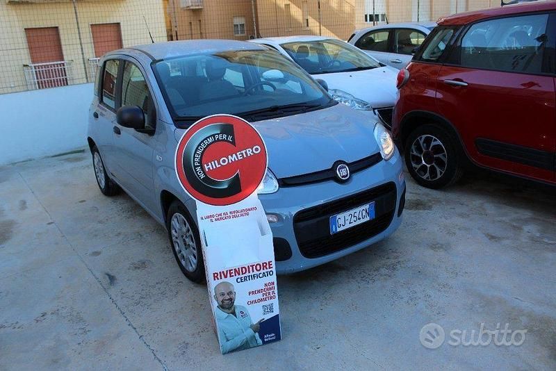 Grigio Usata 2022 Fiat Panda S Tre volumi | 8950 € (Ottimo prezzo) - Immagine 1/4
