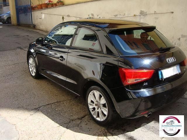Usata Audi A1 Ambition 105 CV (77 kW) 2012 Nero Utilitaria