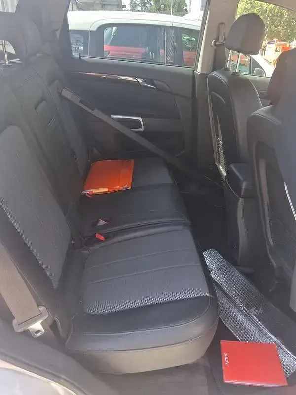 Usata Opel Antara Edition+ 126 CV (92 kW) 2011 SUV
