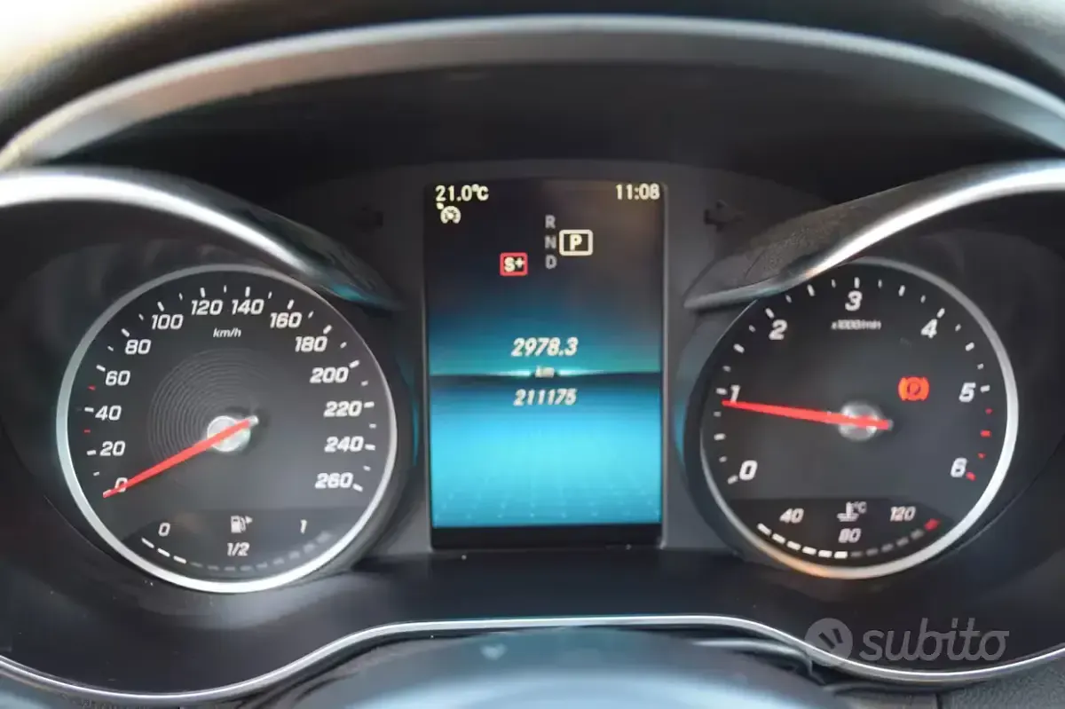 Usata Mercedes C220 Premium 170 CV (125 kW) 2019 Bianco Station wagon