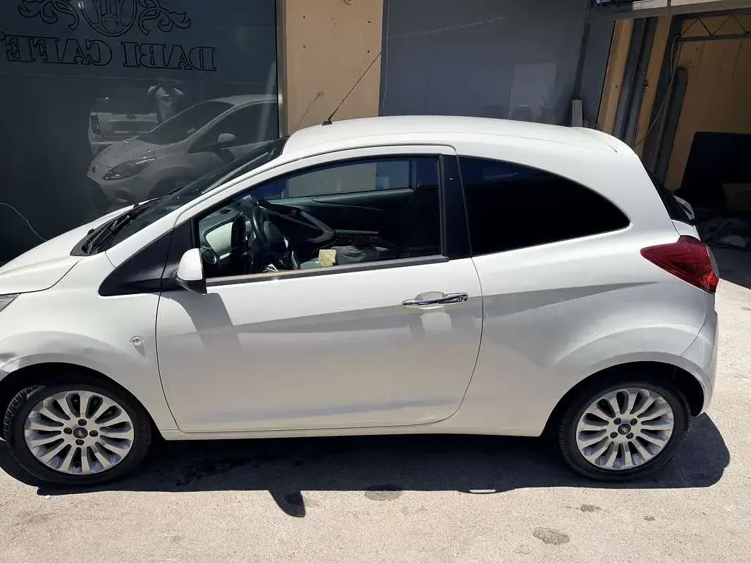 Usata Ford Ka Titanium 69 CV (50 kW) 2015 Utilitaria