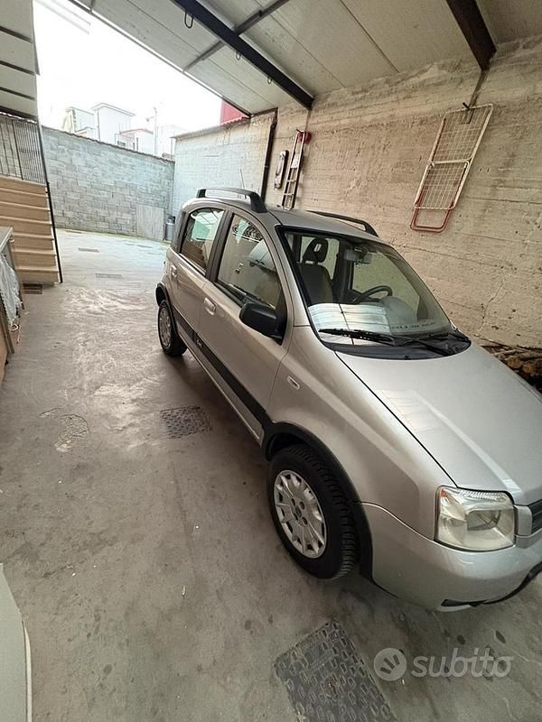 Usata Fiat Panda 4x4 2004 Grigio Utilitaria