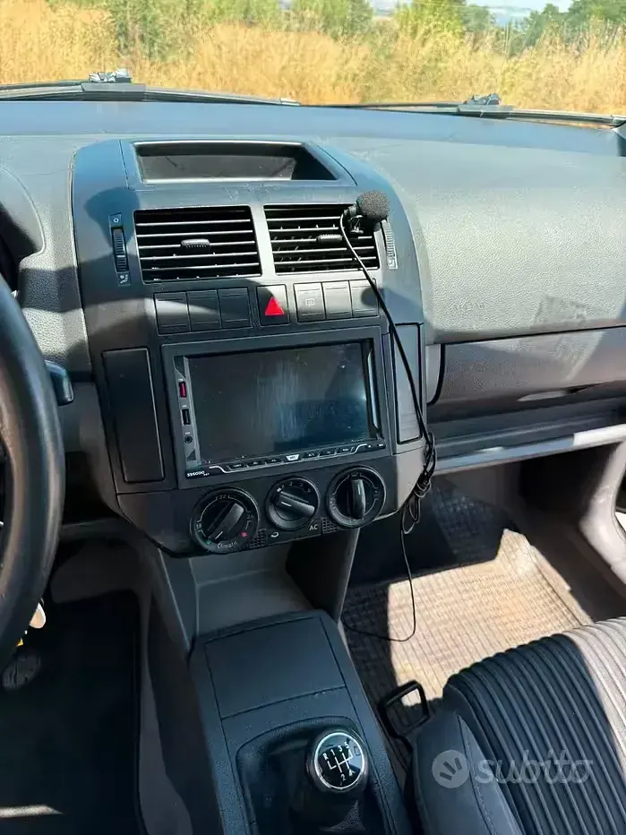 Usata VW Polo 75 CV (55 kW) 2002 Nero Utilitaria