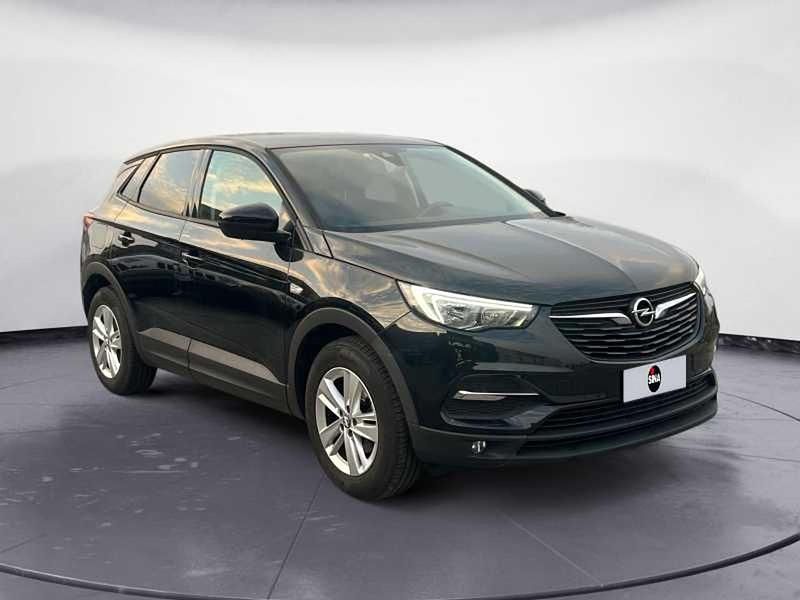 Usata Opel Grandland X Innovation 120 CV (88 kW) 2018 Nero SUV