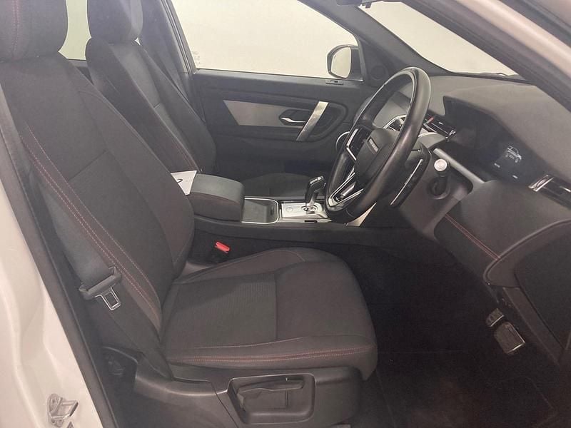 Usata Land Rover Discovery Sport R-Dynamic 2021 Fuji white SUV