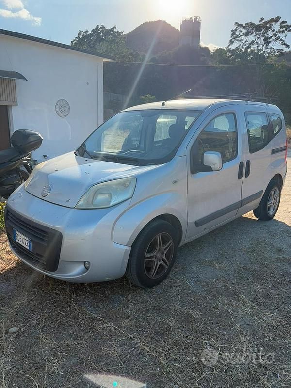 Usata Fiat Qubo Trekking 75 CV (55 kW) 2010 Grigio Monovolume