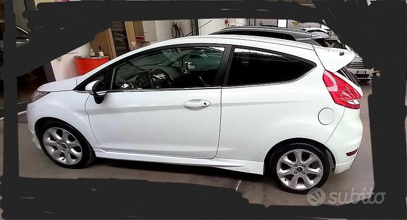 Usata Ford Fiesta 2011 Utilitaria