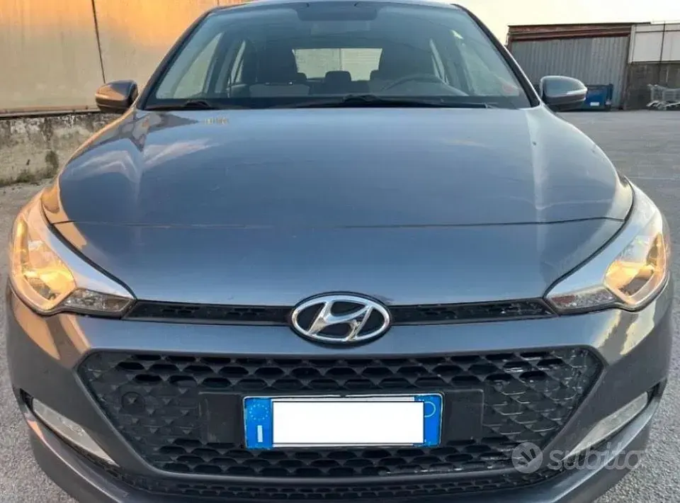 Usata Hyundai i20 75 CV (55 kW) 2017 Utilitaria