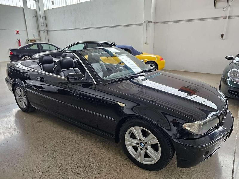 Usata BMW 320 Cabriolet 170 CV (125 kW) 2003 Nero Cabrio