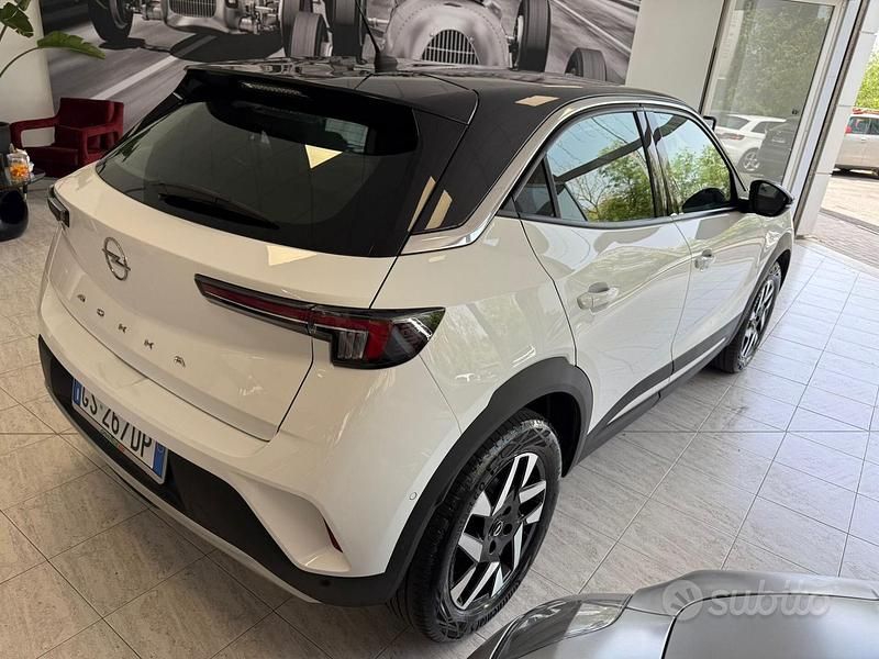 Usata Opel Mokka Elegance 101 CV (74 kW) 2023 Bianco SUV
