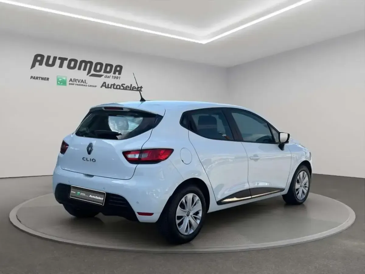 Usata Renault Clio V 75 CV (55 kW) 2020 Antracite Berlina