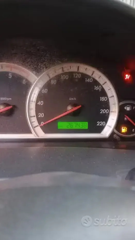 Usata Chevrolet Captiva 127 CV (93 kW) 2008 Grigio SUV