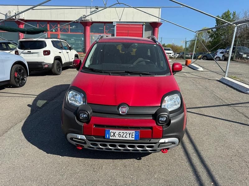 Usata Fiat Panda Cross Cross 69 CV (50 kW) 2022 Rosso Utilitaria