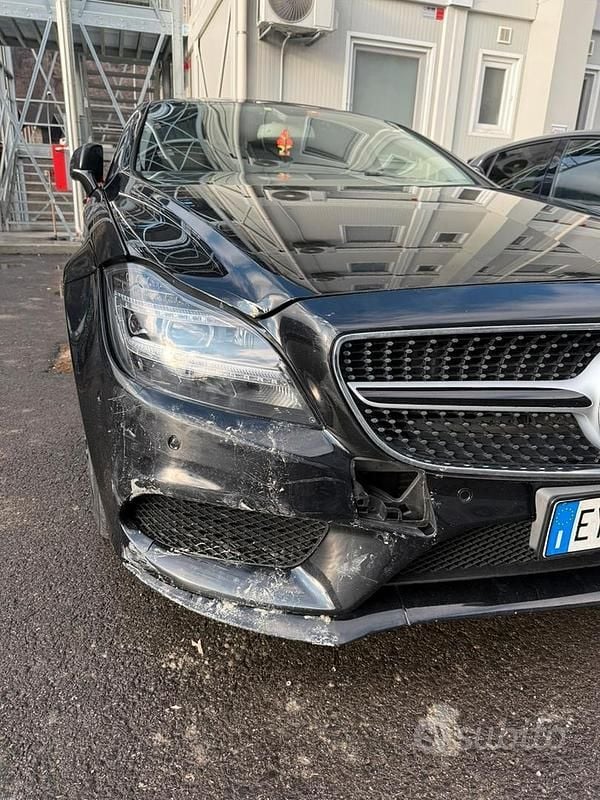 Usata Mercedes CLS350 Premium 252 CV (185 kW) 2015 Nero Berlina