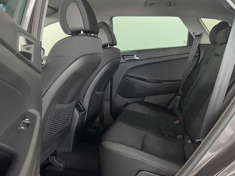 Second-hand Hyundai Tucson 132 CP (97 kW) 2016 Gri SUV