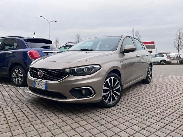 Usata Fiat Tipo Pop 120 CV (88 kW) 2017 Grigio