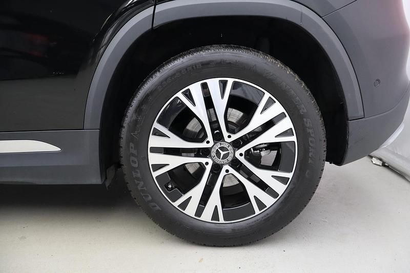 Usata Mercedes GLA200 Advanced Plus 150 CV (110 kW) 2024 Nero SUV