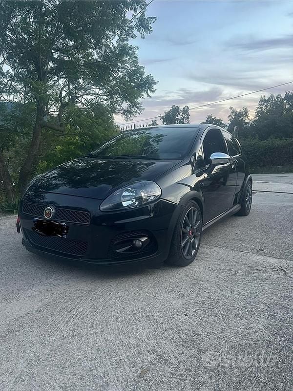 Usata Abarth Grande Punto 155 CV (114 kW) 2007 Nero Utilitaria