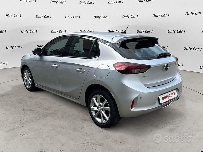 Usado Opel Corsa S 101 HP (74 kW) 2024 Cinzento Citadino