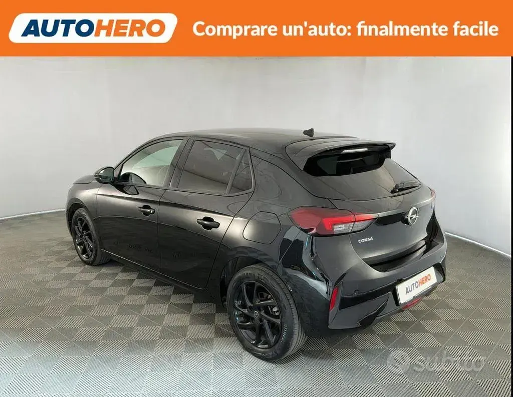 Usata Opel Corsa GS Line 131 CV (96 kW) 2023 Nero Utilitaria