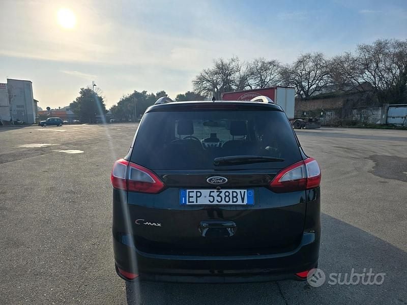 Usata Ford C-MAX Titanium 115 CV (84 kW) 2011 Nero Monovolume