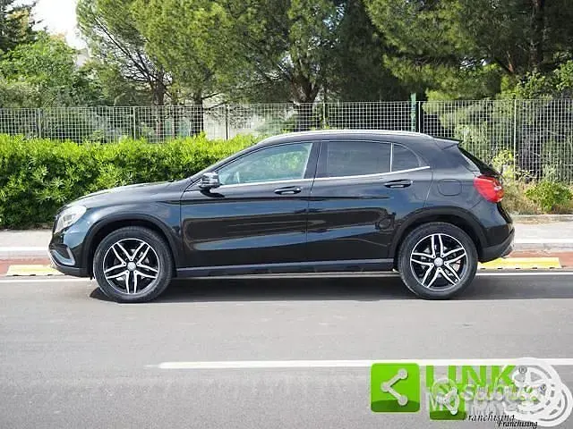 Occasion Mercedes GLA200 Premium 136 ch (100 kW) 2016 Noir SUV