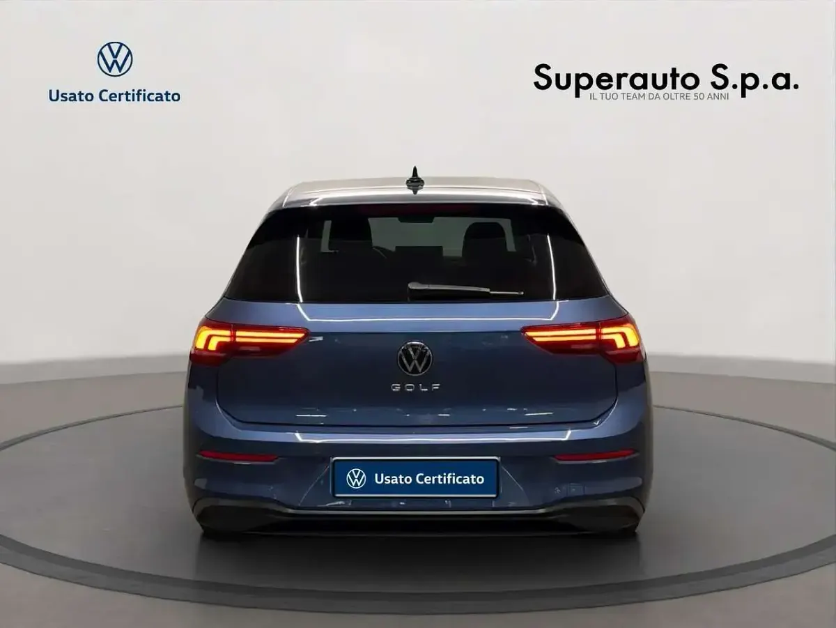 Nuova VW Golf VIII Edition 116 CV (85 kW) 2026 Blu/azzurro Berlina