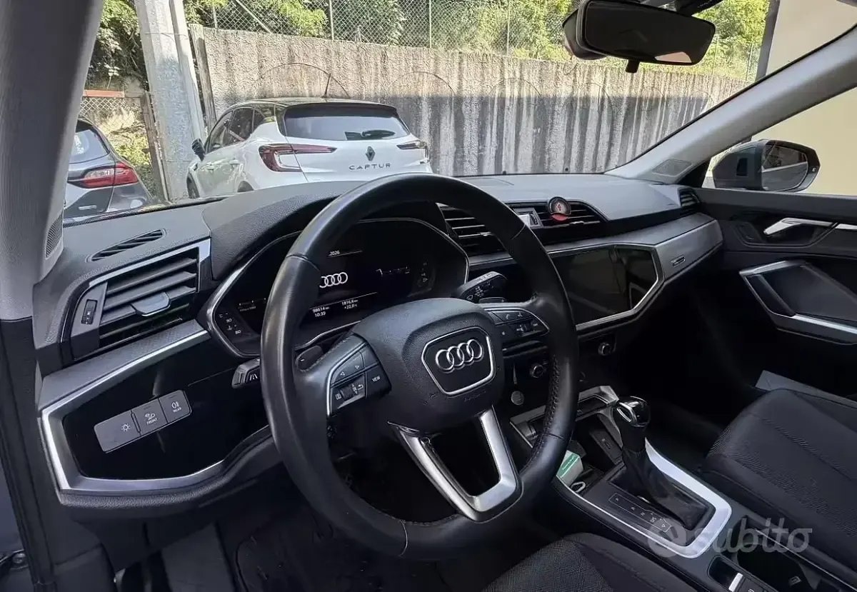 Usata Audi Q3 Advanced 150 CV (110 kW) 2018 Grigio SUV
