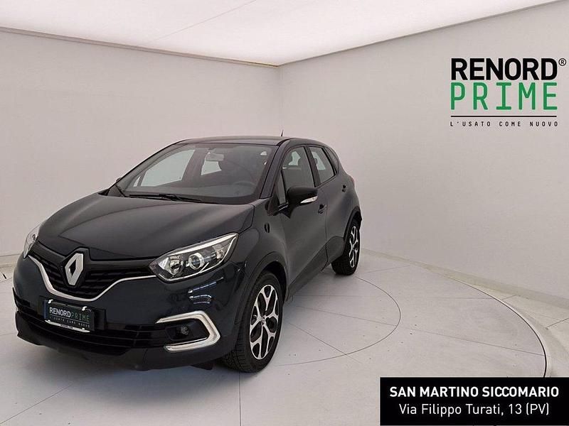 Usata Renault Captur Zen 90 CV (66 kW) 2018 Blu scuro SUV