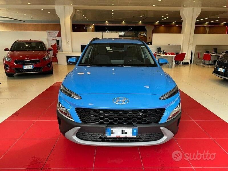 Usata Hyundai Kona 105 CV (77 kW) 2021 Blu/azzurro SUV