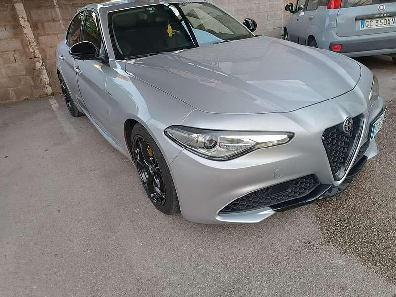 Usata Alfa Romeo Giulia Business 160 CV (117 kW) 2018 Grigio Berlina