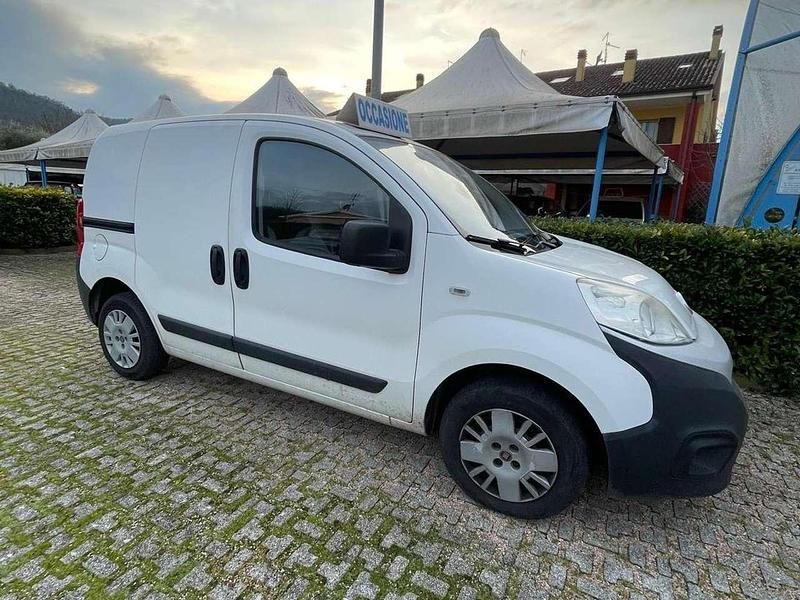 Usata Fiat Fiorino 80 CV (58 kW) 2017 Bianco Monovolume