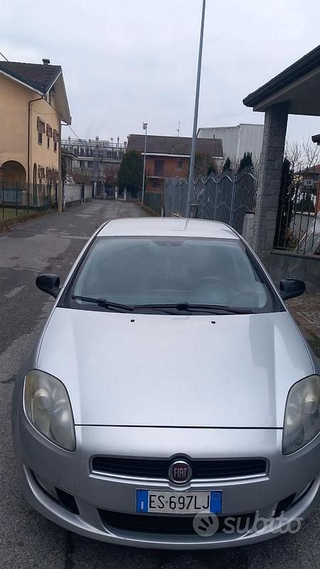 Usata Fiat Bravo Dynamic 120 CV (88 kW) 2014 Grigio Utilitaria