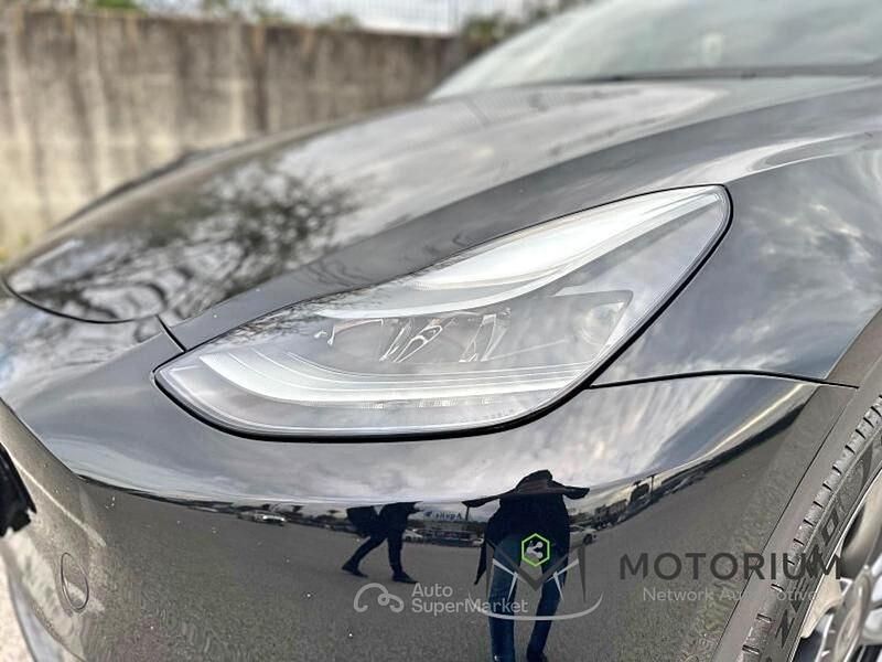 Usata Tesla Model Y Performance 155 kW (211 CV) 2022 Nero SUV