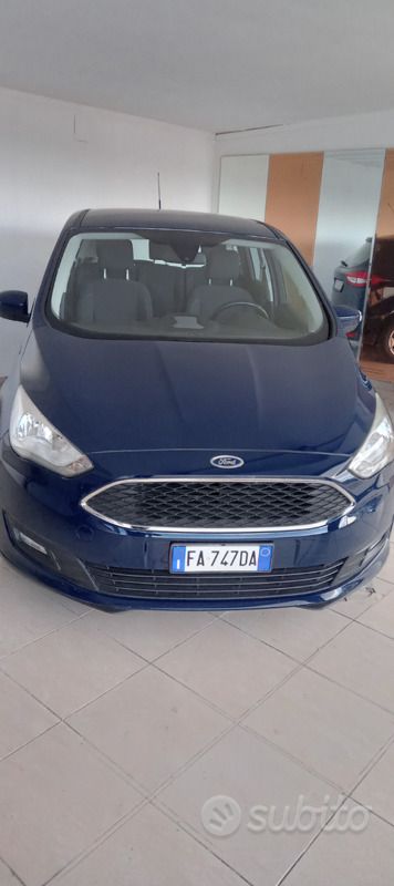 Usata 2015 Ford C-MAX Monovolume | 7500 € (Ottimo prezzo) - Immagine 1/4