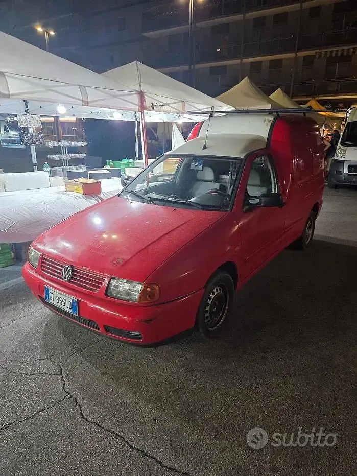 Usata VW Caddy 64 CV (47 kW) 1997 Rosso Monovolume