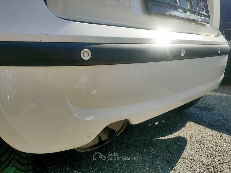 Usata Fiat Panda 69 CV (50 kW) 2011 Bianco Utilitaria