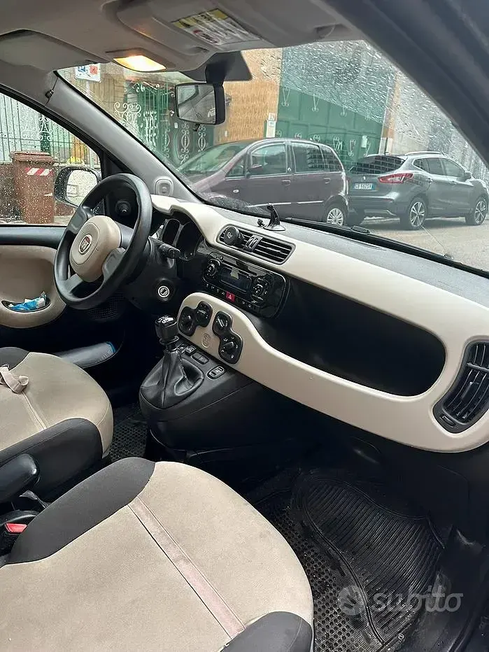Usata Fiat Panda 69 CV (50 kW) 2018 Nero Utilitaria